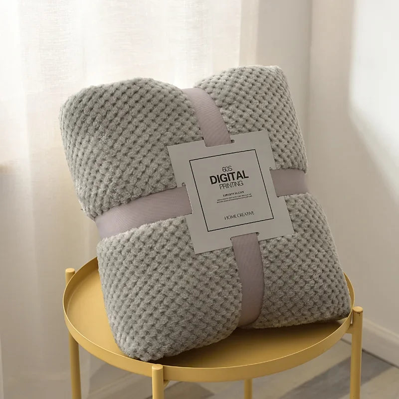 Couverture bébé douce corail — Chaleur hypoallergénique & sommeil sécurisant