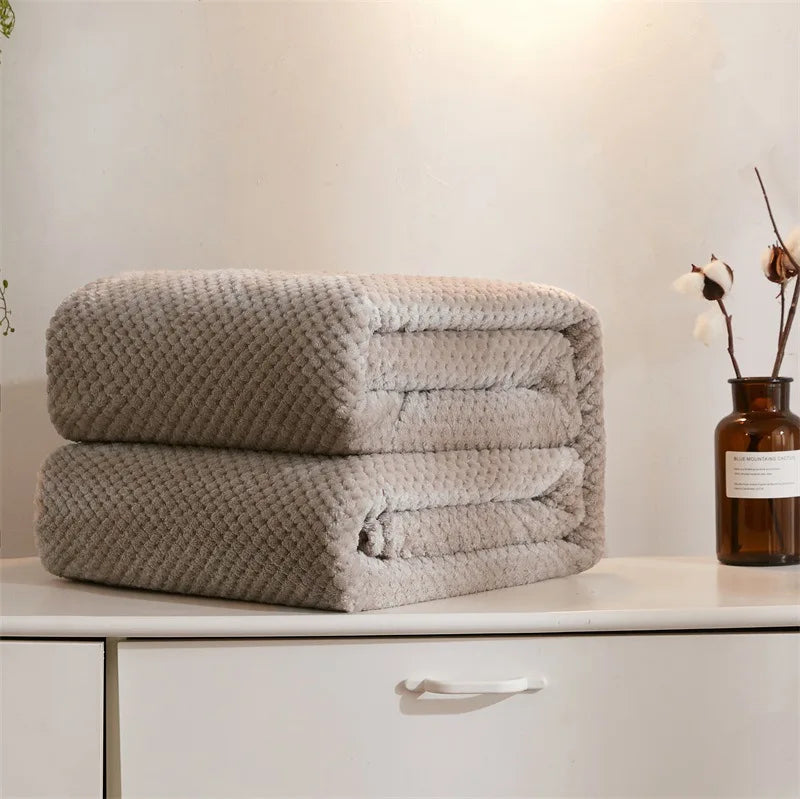 Couverture bébé douce corail — Chaleur hypoallergénique & sommeil sécurisant