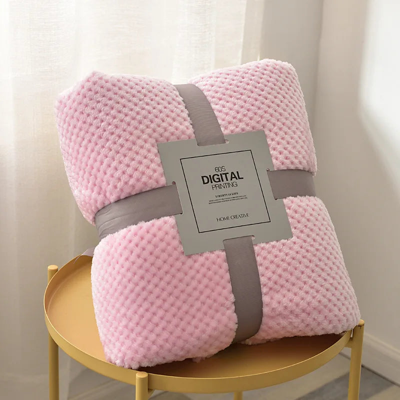Couverture bébé corail Nuitara — légèreté et chaleur régulée pour sommeil serein