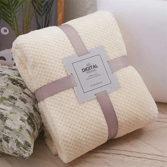Couverture bébé douce corail Nuitara — vue principale, douceur hypoallergénique certifiée