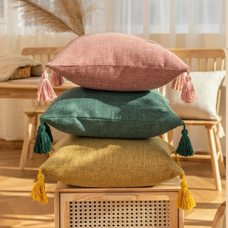 Housses coussin lin pompons — Espace cocooning & détente naturelle